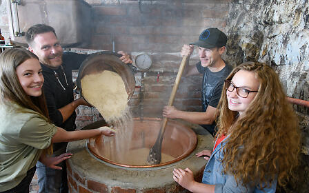 Beer brewery course - Mixing - supporting programme