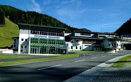 Außenansicht Kongresshaus