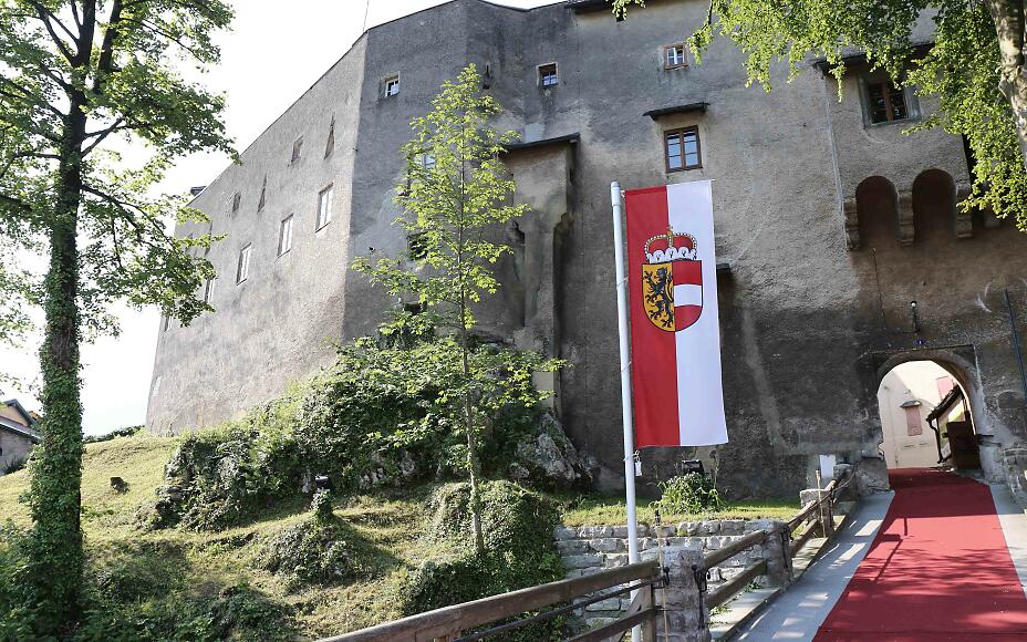 Eingang in die Burg Golling im Salzburger Land
