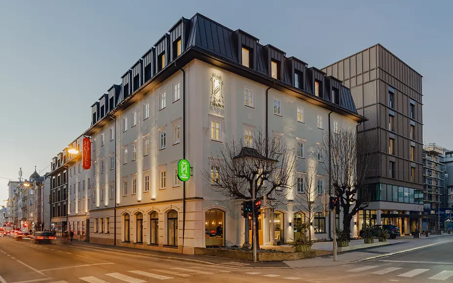 Hotel zum Hirschen Salzburg Außenansicht